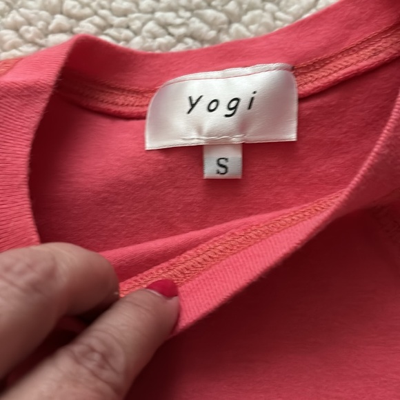 Set of 5 crop fitted tops size small women’s Tommy Hilfiger yogi am eagle etc - Picture 7 of 11